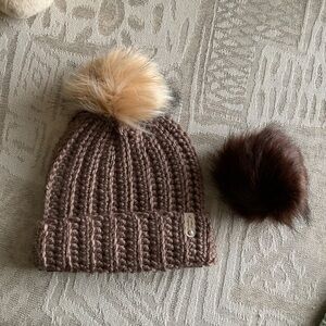 Hand Crocheted Pompom Beanie Winter Hat - Gift Idea ❄️